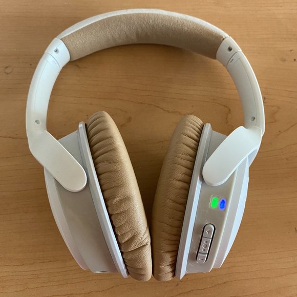 Bose SoundLink around-ear wireless headphones II- White - Picture 6 of 13